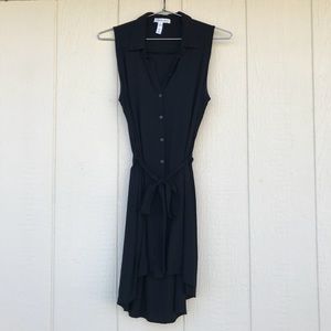 Sleeveless collared button down high-low dress